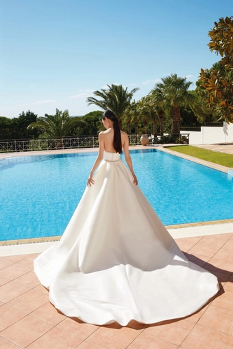 Demetrios 200145 #4 default backface vertical thumbnail