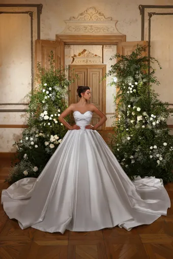 Vladiyan 2538 #0 default frontface vertical thumbnail