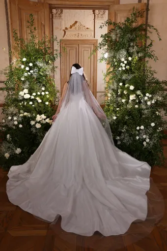 Vladiyan 2538 #2 backface vertical thumbnail