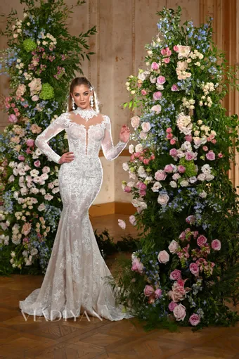 Vladiyan 2544 #0 default frontface vertical thumbnail