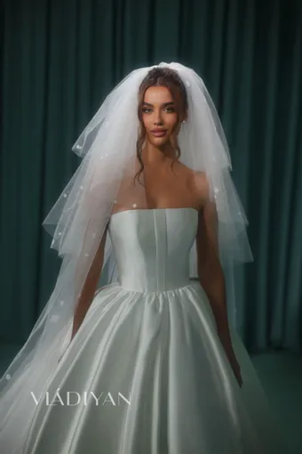 Vladiyan 2603 #3 frontface vertical cropped thumbnail