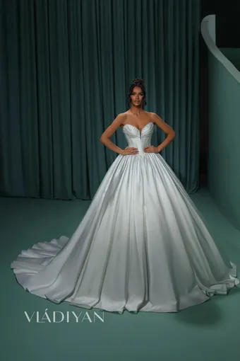 Vladiyan 2608 #0 default frontface vertical thumbnail