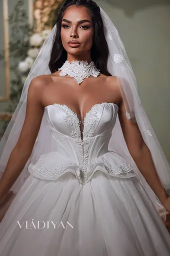 Vladiyan 2622 #4 vertical cropped thumbnail