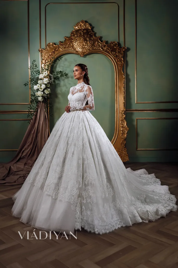 Vladiyan 2627 #0 default frontface vertical picture