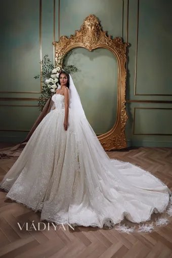 Vladiyan 2633 #3 vertical thumbnail