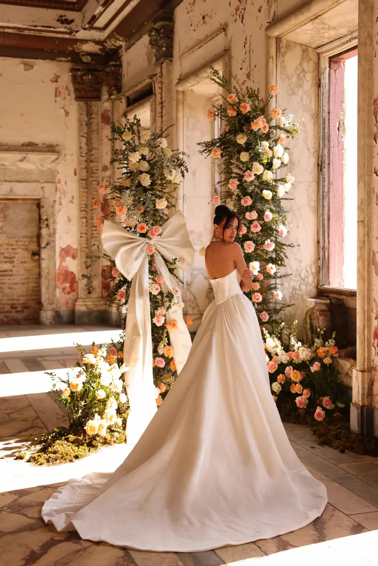 Victoria Soprano Adelina #1 default backface vertical picture