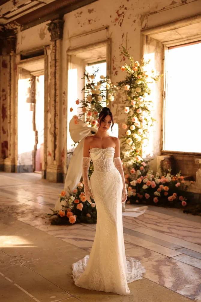 Victoria Soprano | White Canvas Bride - Alba | White Canvas Bridal