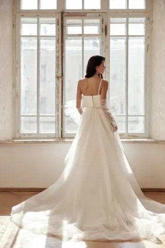 Victoria Soprano Allure #1 default backface vertical thumbnail