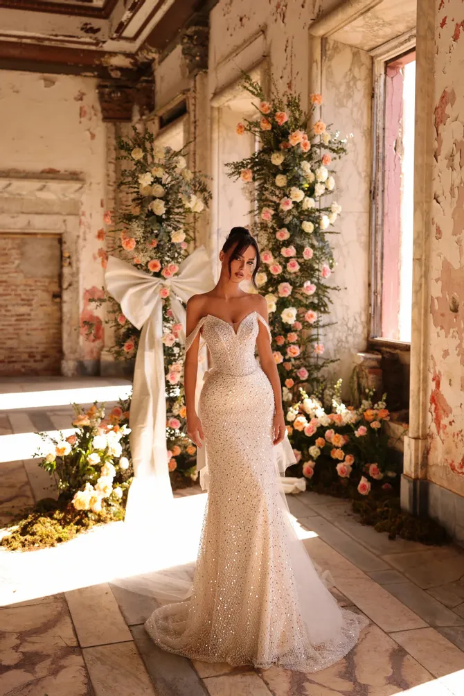 Victoria Soprano | White Canvas Bride - Arta | White Canvas Bridal