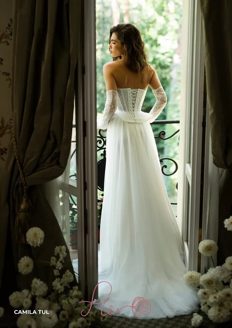 Fler Camila tul #1 default backface vertical picture
