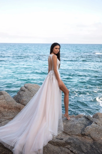 Yedyna Chantal #3 default backface vertical thumbnail