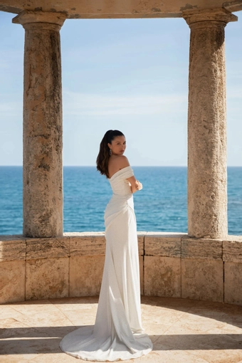 Yedyna Chloe #3 default backface vertical thumbnail