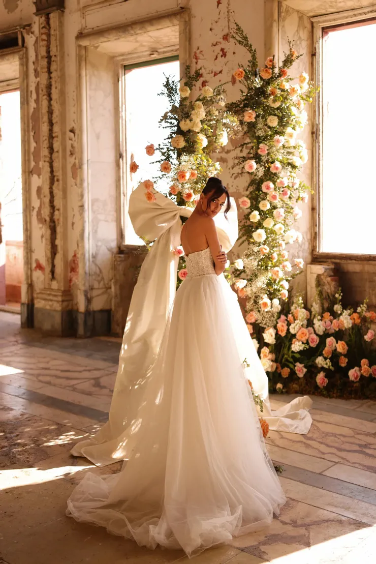 Victoria Soprano Dashery #1 default backface vertical picture