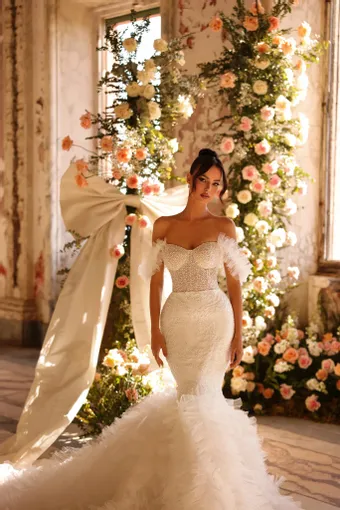 Victoria Soprano Dilla #2 frontface vertical cropped thumbnail