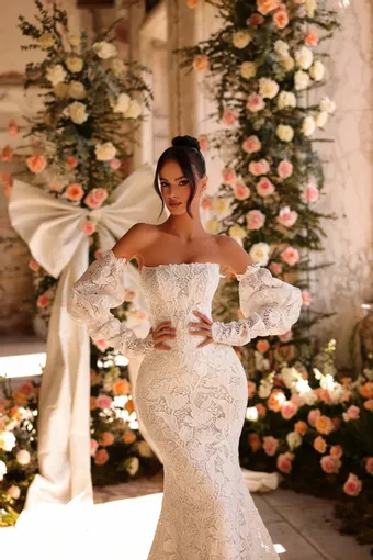 Victoria Soprano Lacrimossa #1 frontface vertical thumbnail