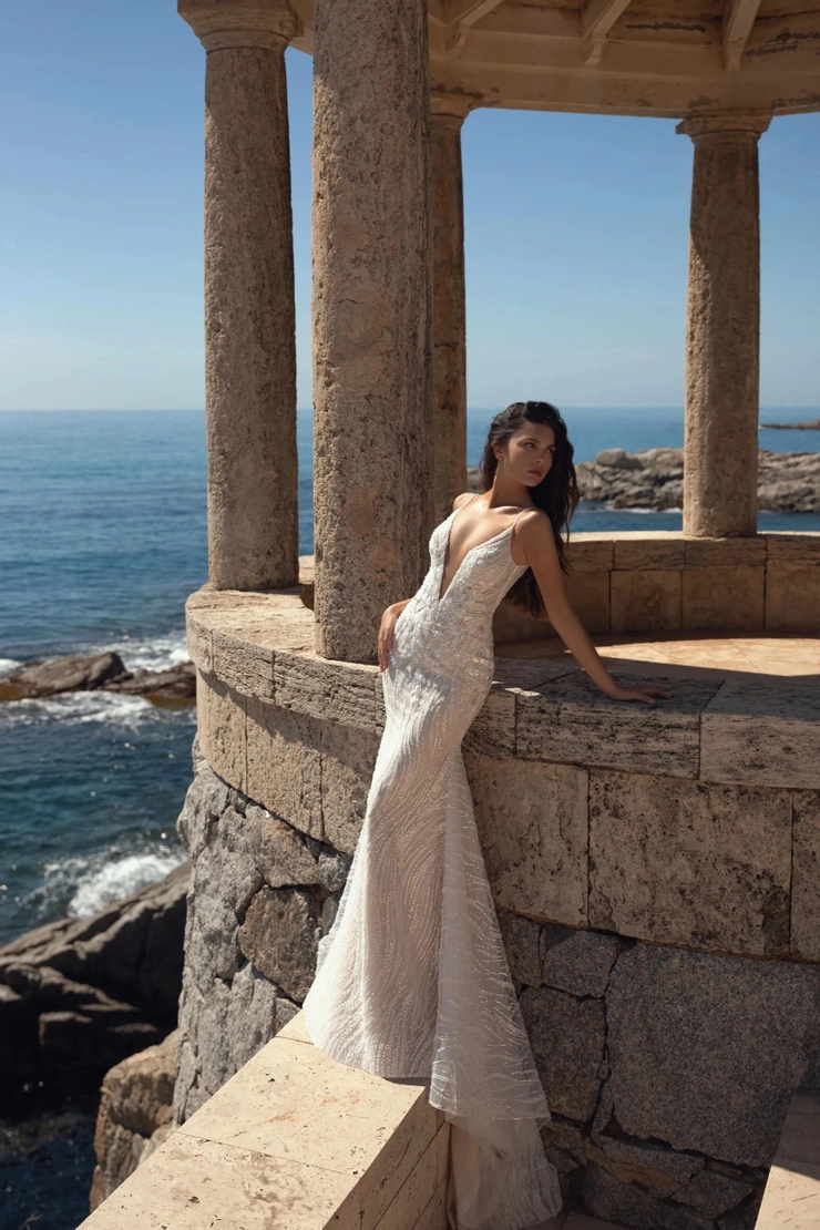 Yedyna Laura #0 default frontface vertical picture