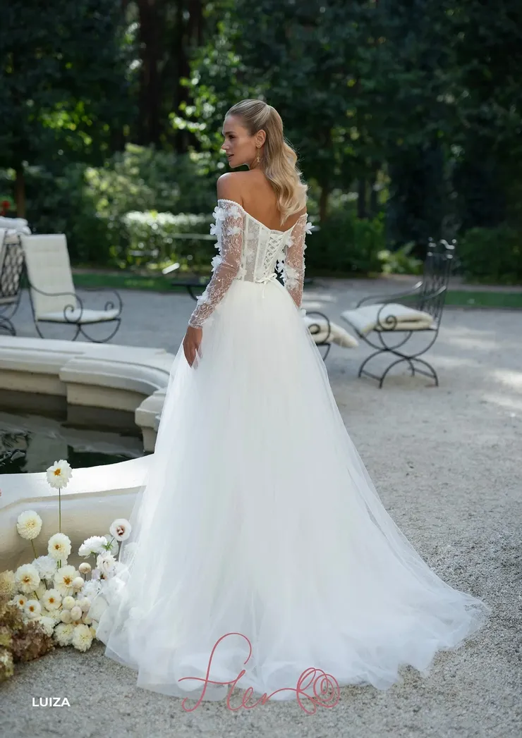 Fler Luiza #1 default backface vertical picture