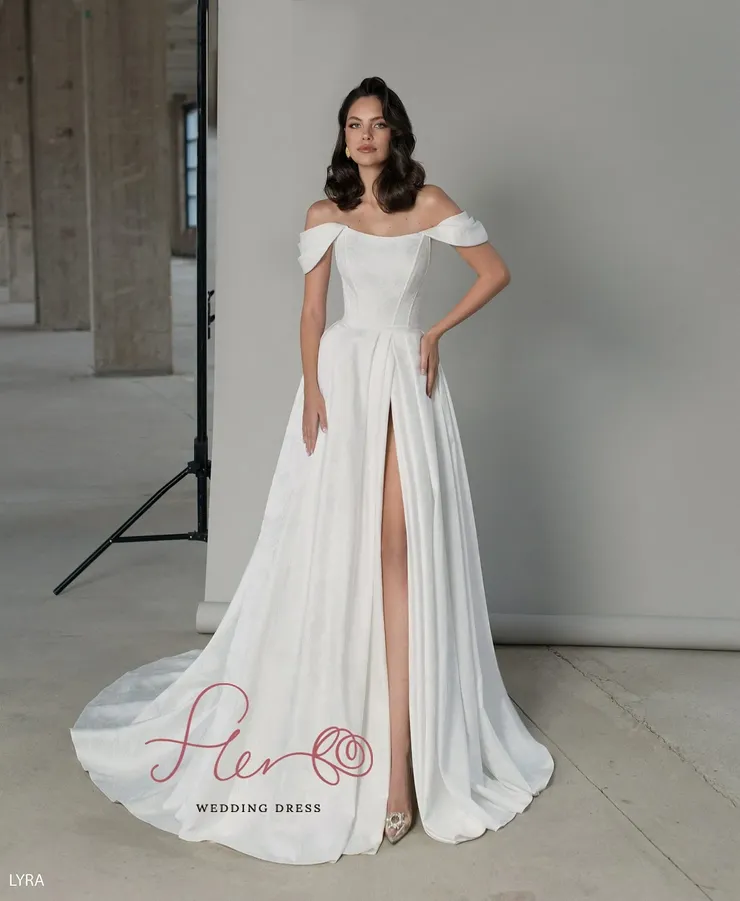 Fler Lyra #0 default frontface vertical picture