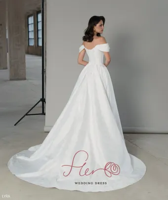 Fler Lyra #1 default backface vertical thumbnail