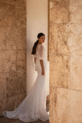 Yedyna Monica #3 default backface vertical thumbnail