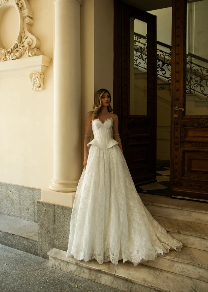 Fler | White Canvas Bride - Murcia | White Canvas Bridal