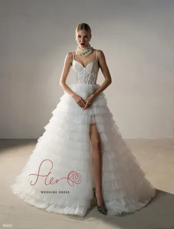 Fler Pavo #0 default vertical thumbnail