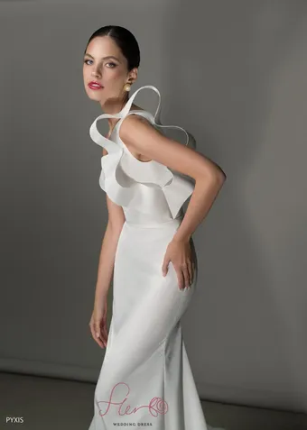 Fler Pyxis #2 frontface vertical cropped thumbnail