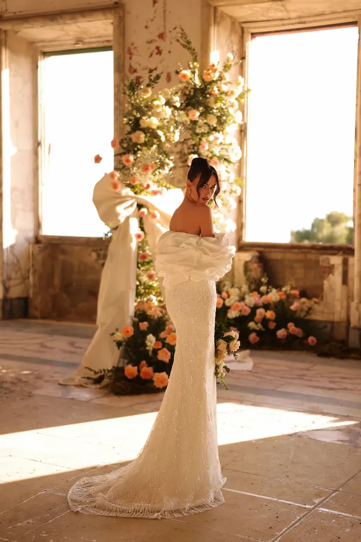 Victoria Soprano Valmira #1 default backface vertical picture