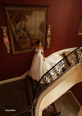 Fler Violanta #1 frontface vertical thumbnail